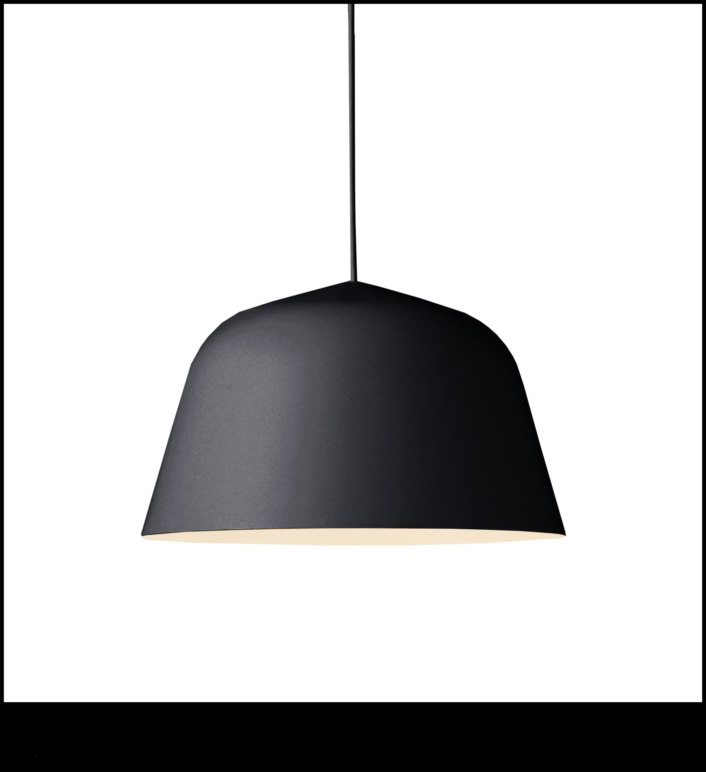 Elevated Ambiance: Black Pendant Lamps for Elegant Homes
